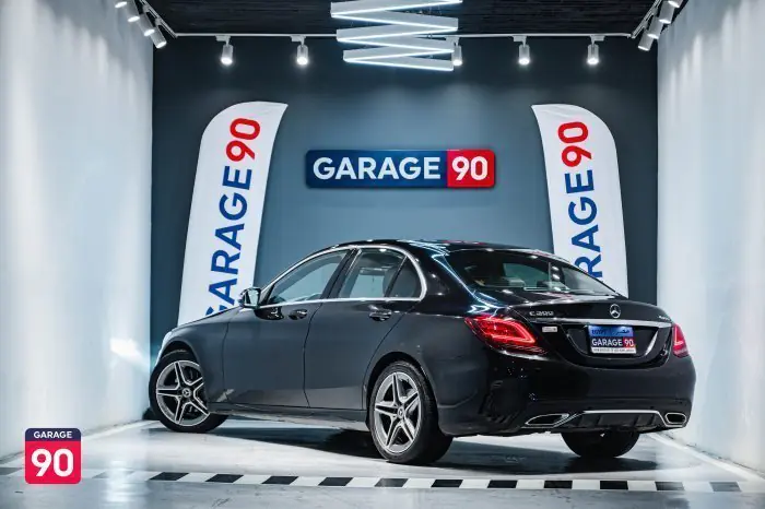Mercedes-Benz C200 2019 - صورة 17
