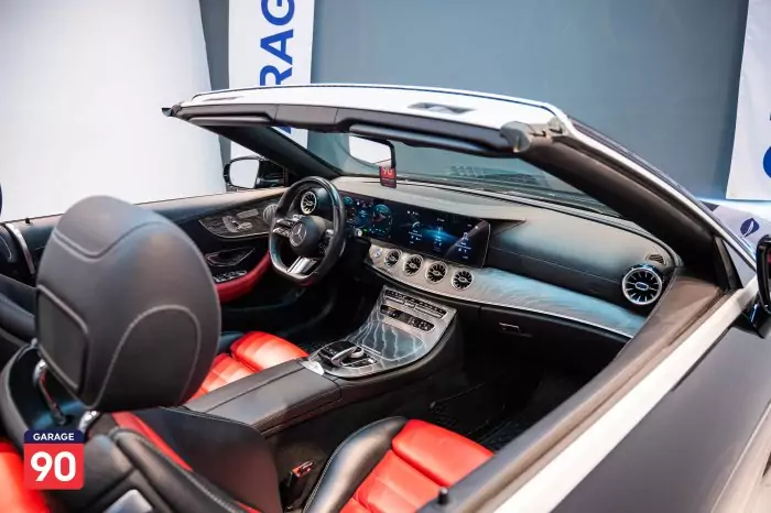 Mercedes-Benz E300 2021 - صورة 16