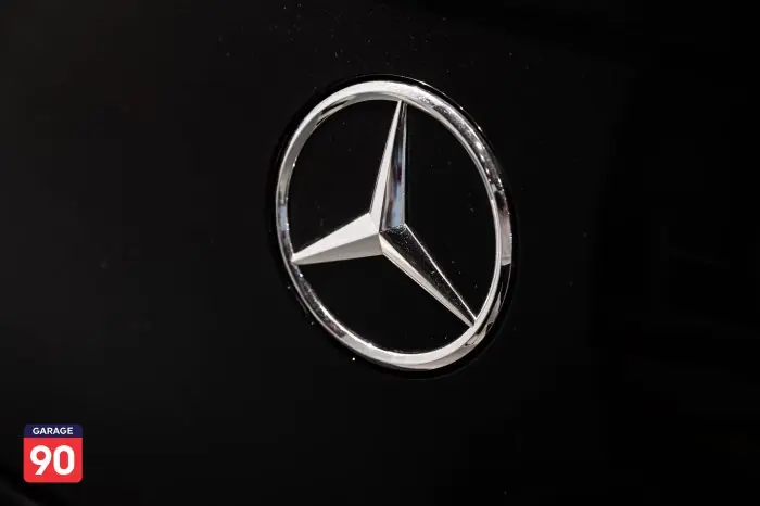 Mercedes-Benz GLC300 2023 - صورة 8