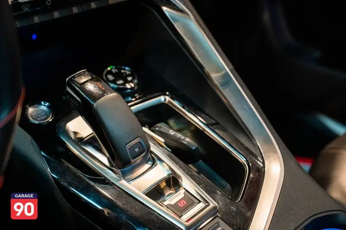 Peugeot 3008 2020 - صورة 17