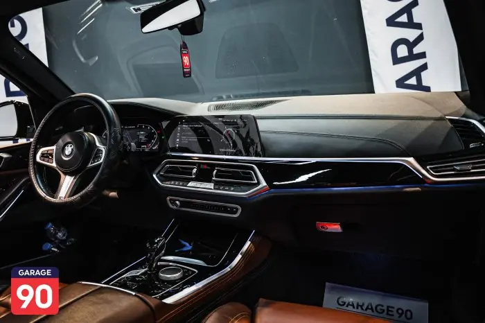 bmw X5 2020 - صورة 13