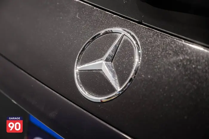 Mercedes-Benz GLC300 2023 - صورة 9