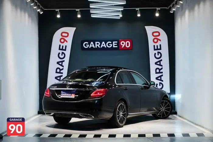 Mercedes-Benz C200 2025 - صورة 5