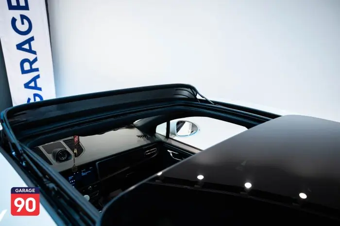 Porsche Macan 2023 - صورة 8