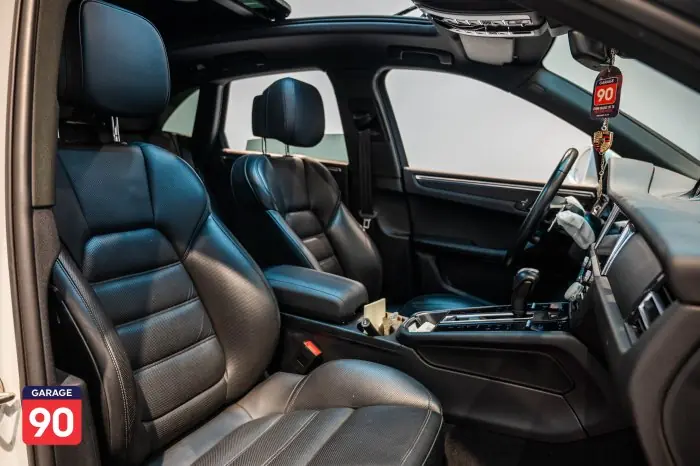 Porsche Macan 2023 - صورة 16