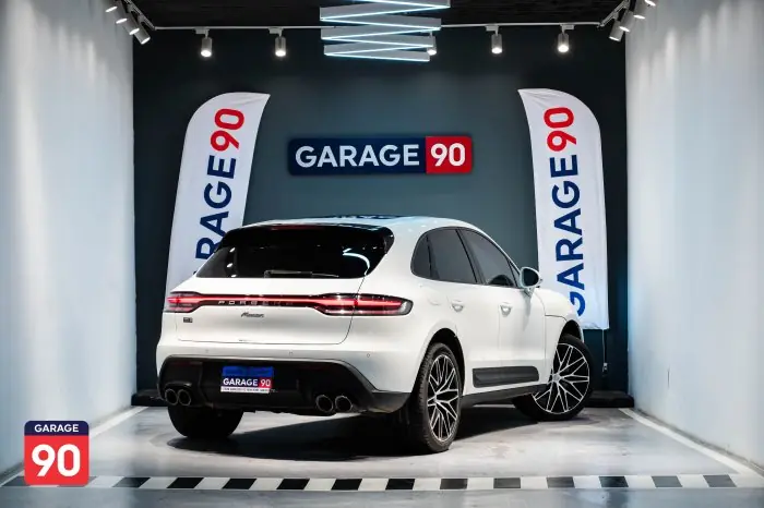 Porsche Macan 2023 - صورة 6
