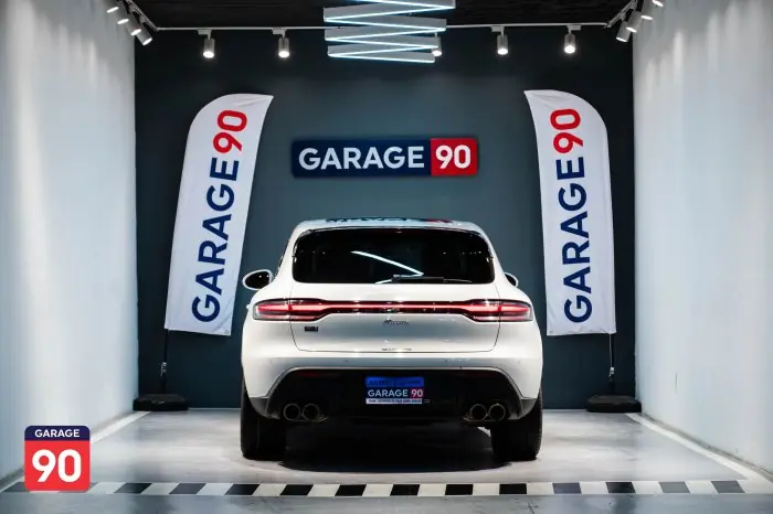 Porsche Macan 2023 - صورة 4