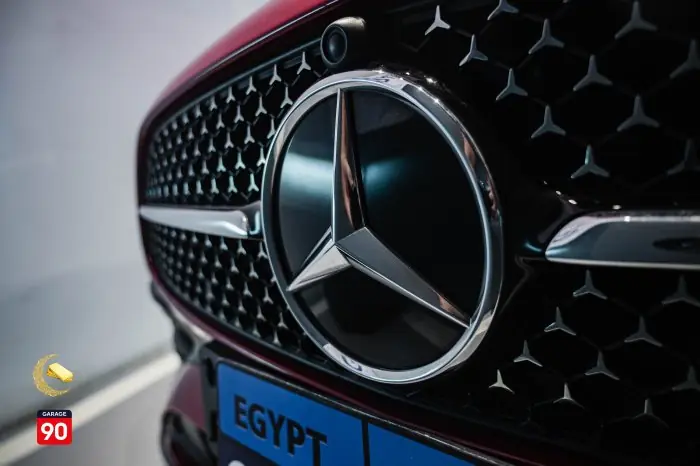 Mercedes-Benz C180 2023 - صورة 8