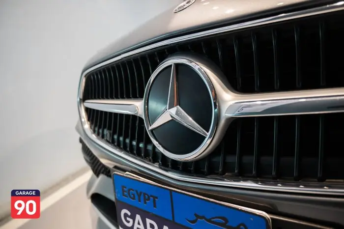 Mercedes-Benz C180 2022 - صورة 9