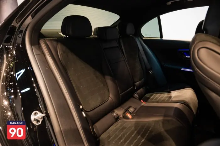 Mercedes-Benz C180 2022 - صورة 16