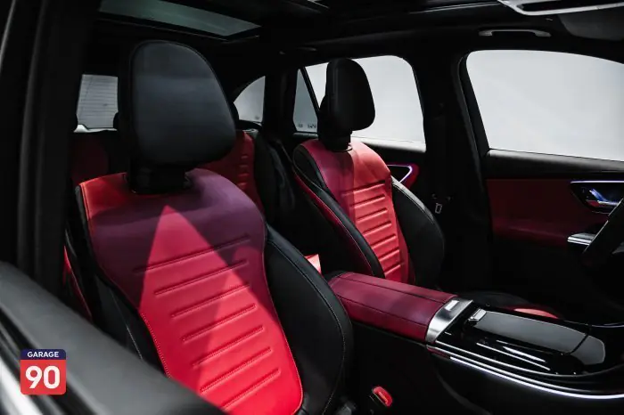 Mercedes-Benz GLC300 2023 - صورة 15