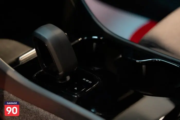 Volvo C40 2024 - صورة 11