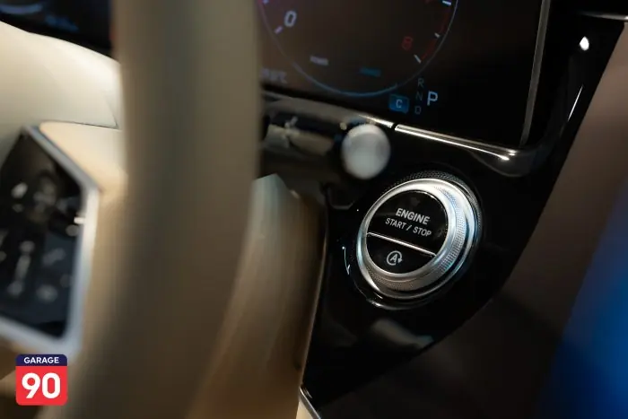 Mercedes E300 Exclusive Wakeel 2024 - صورة 12