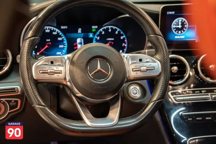 Mercedes-Benz C180 2019 - صورة 12