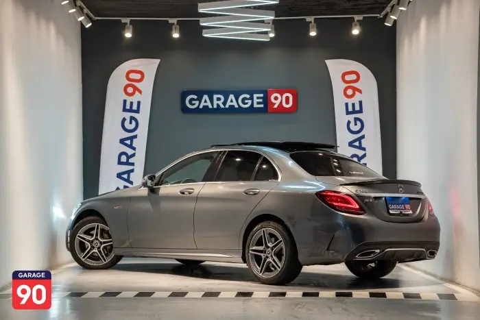 Mercedes-Benz C180 2019 - صورة 6