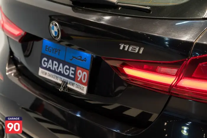 bmw 118i 2021 - صورة 8