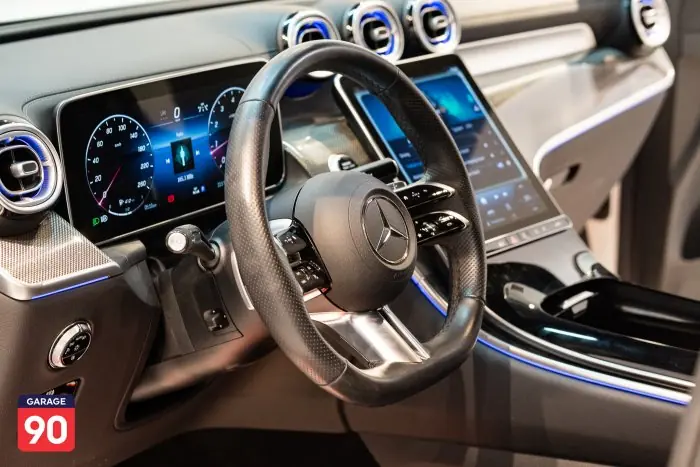 Mercedes-Benz GLC200 2024 - صورة 16