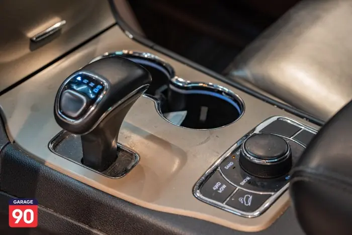 Jeep Grand Cherokee 2015 - صورة 14