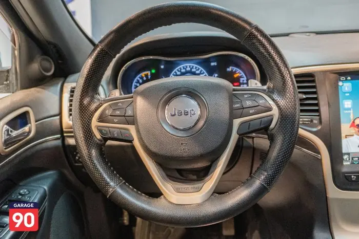 Jeep Grand Cherokee 2015 - صورة 11