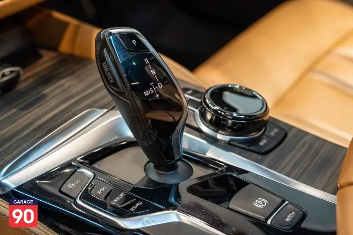 bmw 520i 2018 - صورة 10