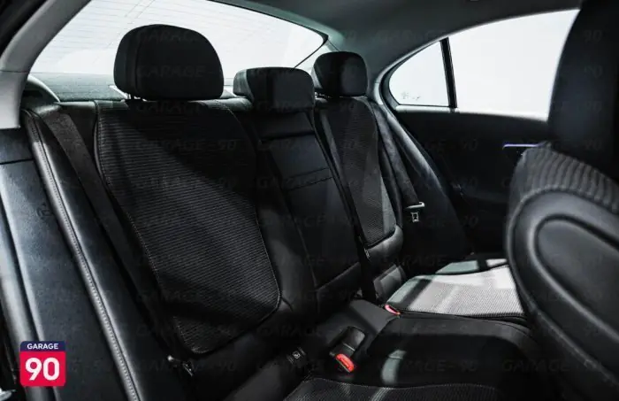 Mercedes-Benz C180 2022 - صورة 8