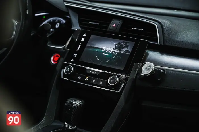 Honda Civic 2018 - صورة 14