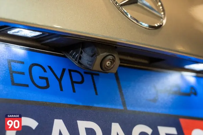 Mercedes-Benz C200 2023 - صورة 7
