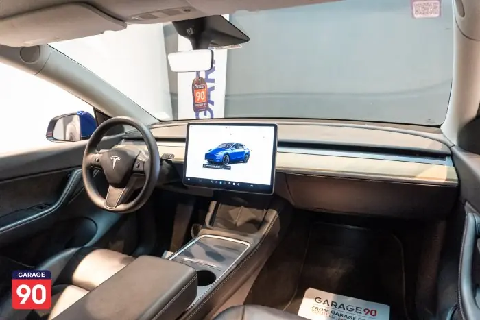 Tesla Model Y 2022 - صورة 16