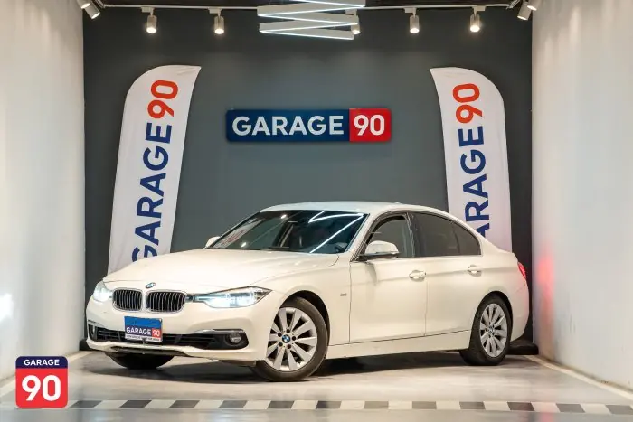 bmw 318i 2019 - صورة 3