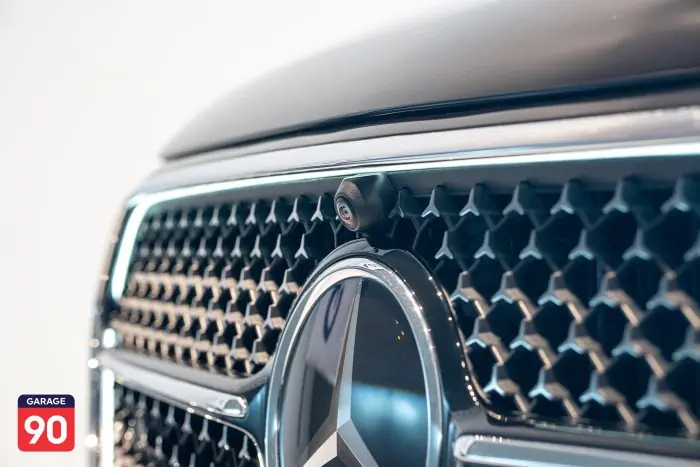 Mercedes-Benz E200 2024 - صورة 8