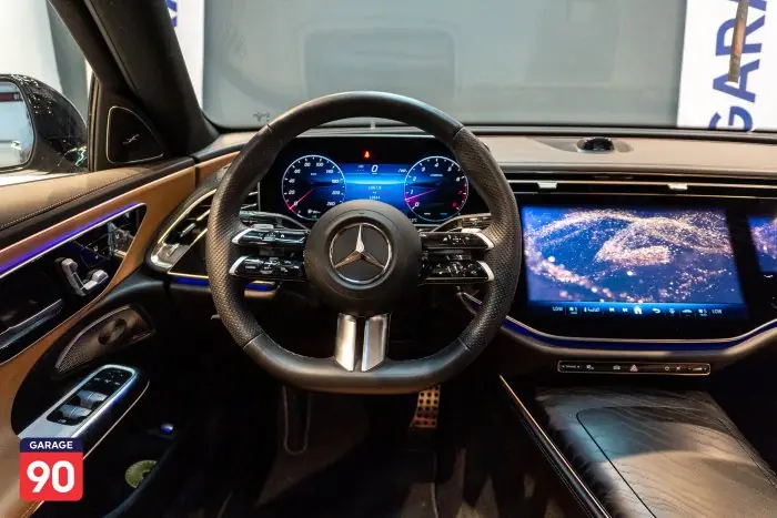Mercedes-Benz E200 2024 - صورة 15