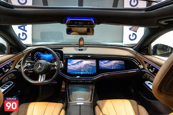 Mercedes-Benz E200 2024 - صورة 17