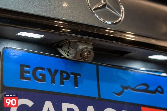 Mercedes-Benz E200 2023 - صورة 10