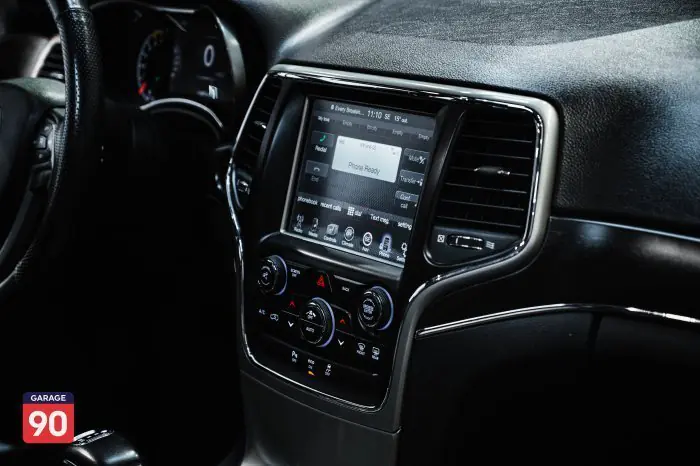 Jeep Grand Cherokee 2016 - صورة 13