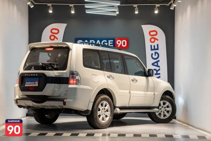 Mitsubishi Pajero 2022 - صورة 6