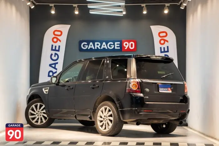 Land Rover 250 2014 - صورة 5