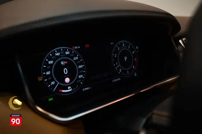 Land Rover Sport 2021 - صورة 11