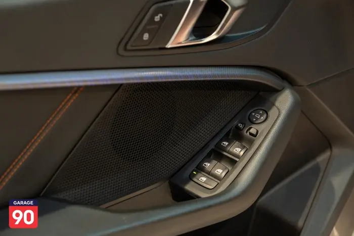 bmw 118i 2024 - صورة 15