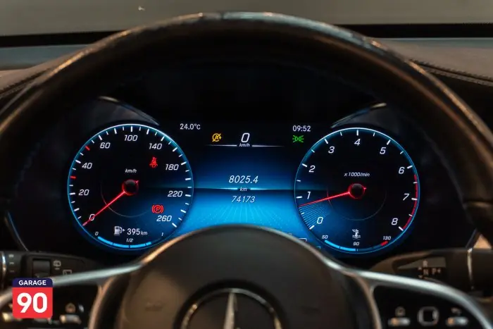 Mercedes-Benz GLC200 2020 - صورة 11