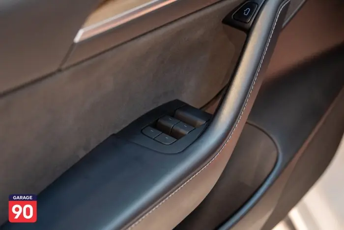 Tesla Model 3 2023 - صورة 14