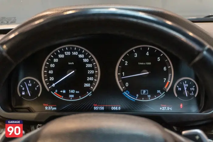 bmw X5 2016 - صورة 9