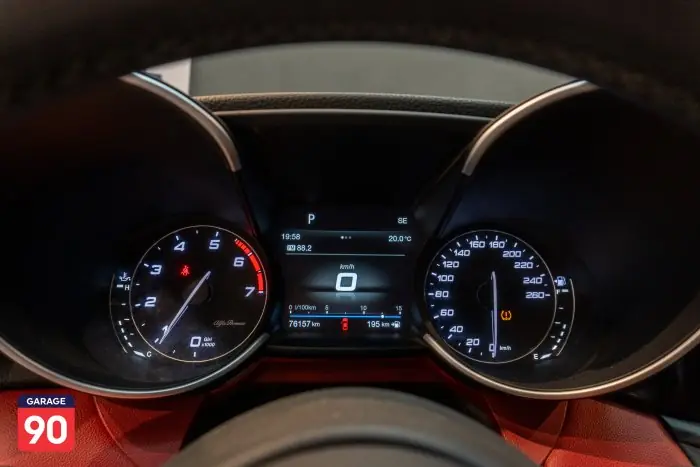 Alfa Romeo Giulia 2020 - صورة 10