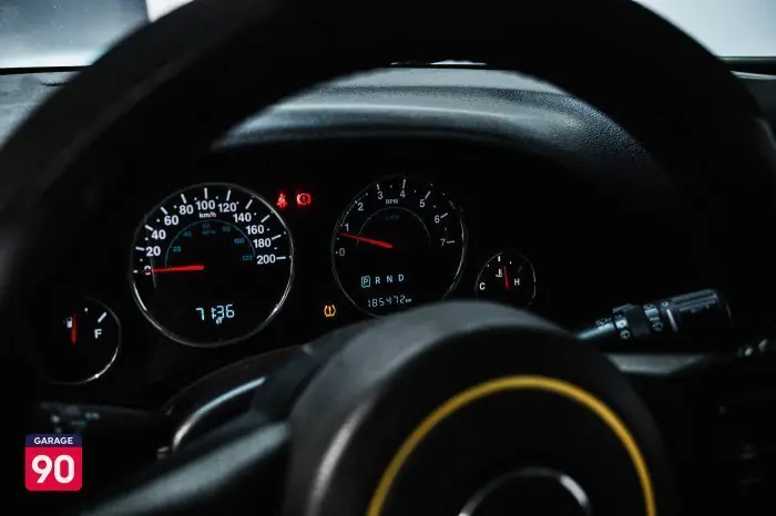 Jeep Wrangler 2015 - صورة 11