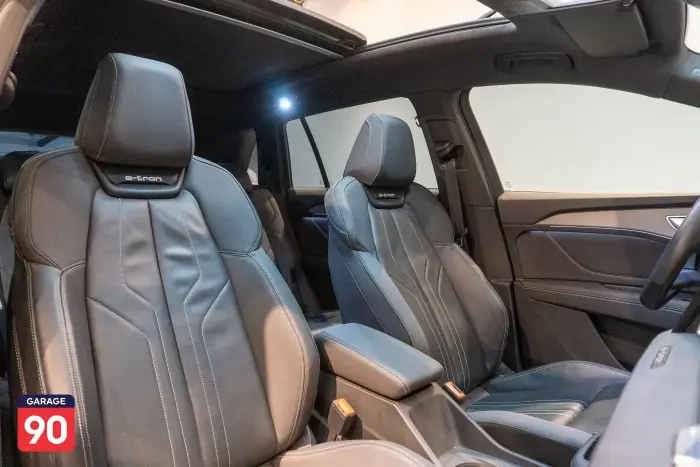 Audi Q5 2024 - صورة 14