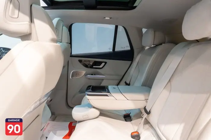 Mercedes-Benz Eqe500 2024 - صورة 13