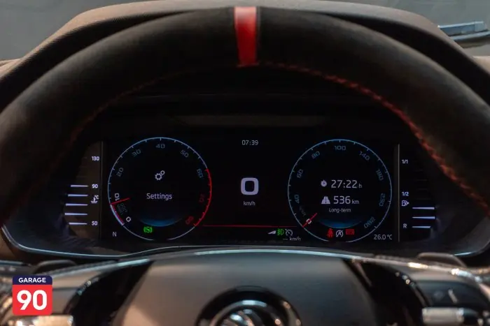 Skoda Octavia 2022 - صورة 10