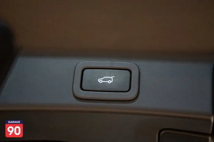 Jaguar F-PACE 2021 - صورة 18