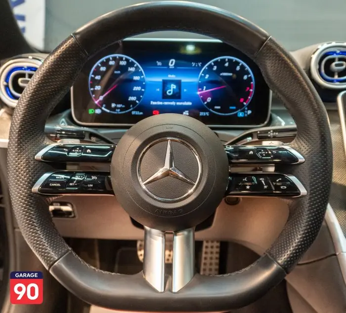Mercedes-Benz C180 2024 - صورة 11
