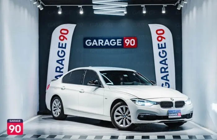 bmw 318i 2018 - صورة 3