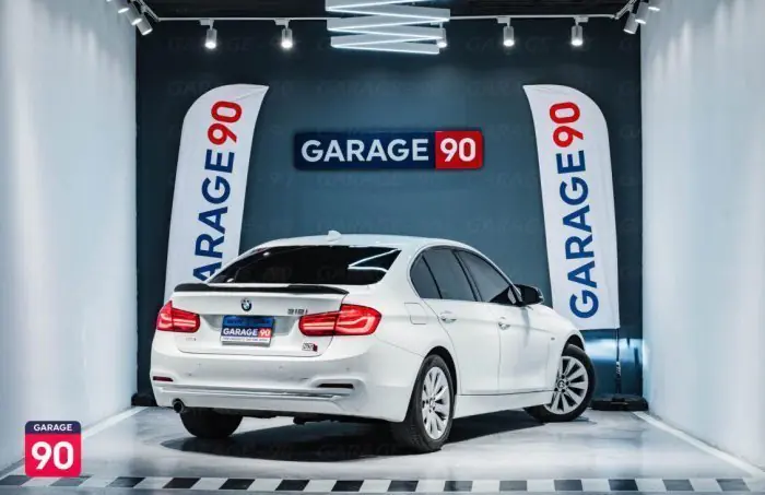 bmw 318i 2018 - صورة 6